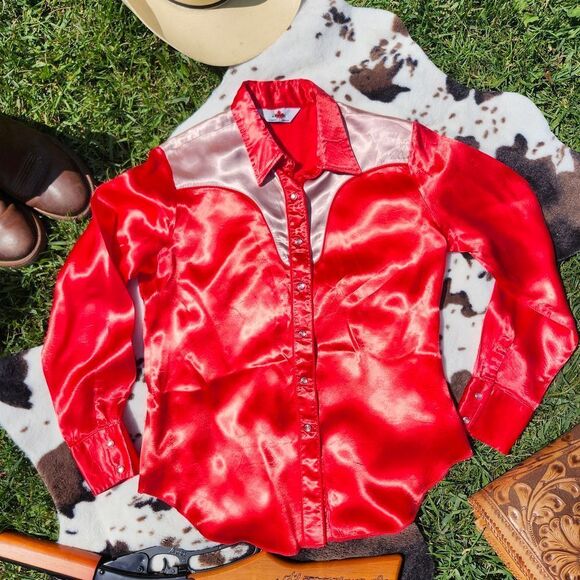 Red Satin Vintage Western Shirt MGW - Picture 1 of 3